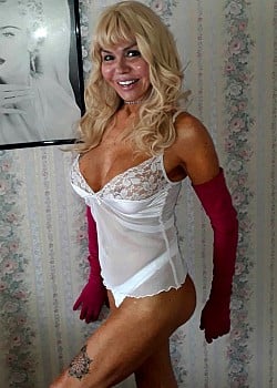 Adriana Aguirre